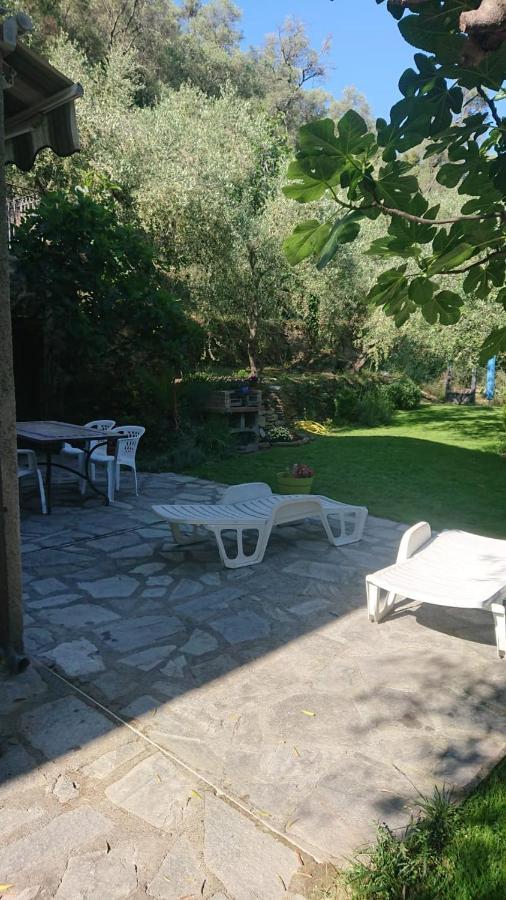 Casa Sylviane Vila Pietrabruna Exterior foto
